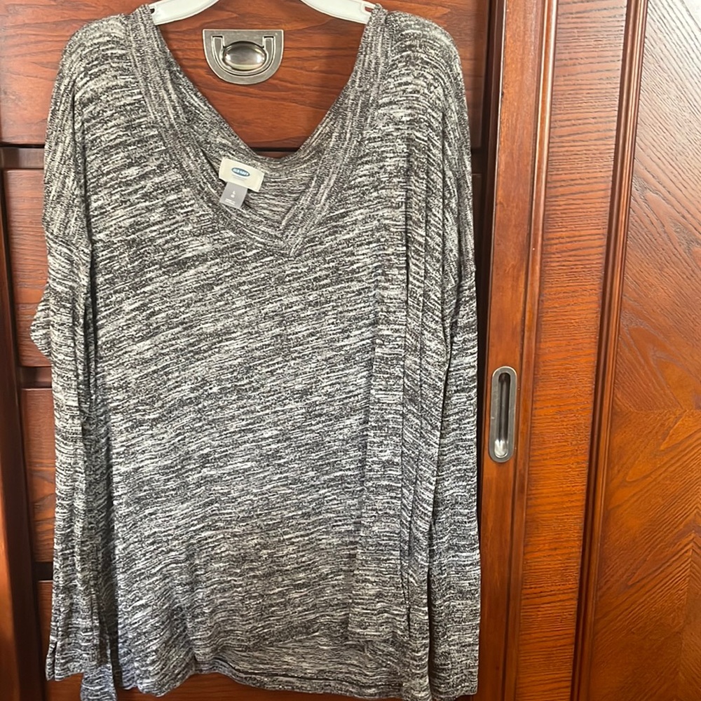 Old  navy long sleeve